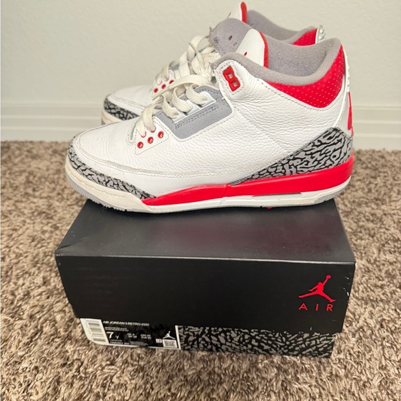 Nike White Grey and Red Kids Basketball Sneakers